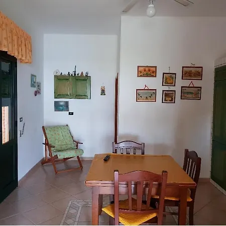 Zeus Дом отдыха Торре-Ово